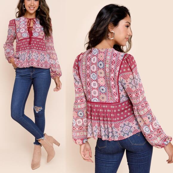 Francesca’s | Blue Rain NWT Luna Medallion Print Babydoll Cropped Blouse - Picture 2 of 12